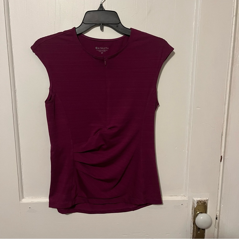 Athleta Tee